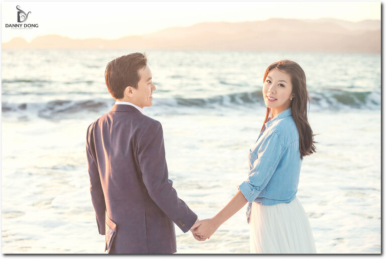 08-baker-beach-engagement-photos