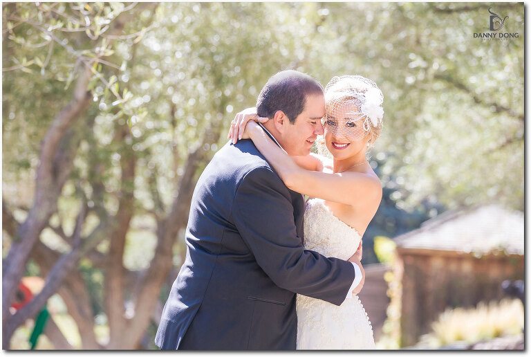18-auberge-du-soleil-wedding-photography-first-look