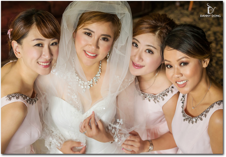 11-wedding-getting-ready-photo