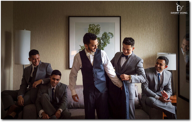 12-bride-getting-ready.