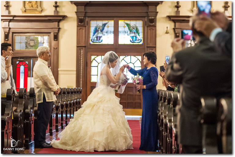 15-five-wounds-church-wedding-photography