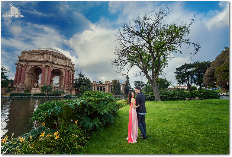 08-palace-of-fine-arts-engagement-photography