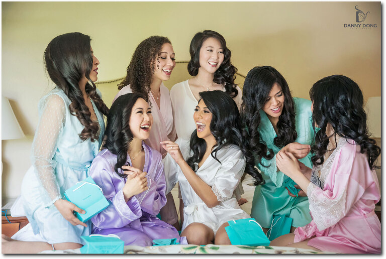 07-bride-getting-ready