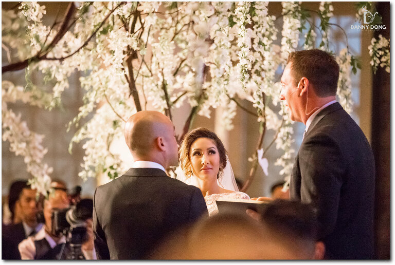 30-asian-art-museum-wedding-photography