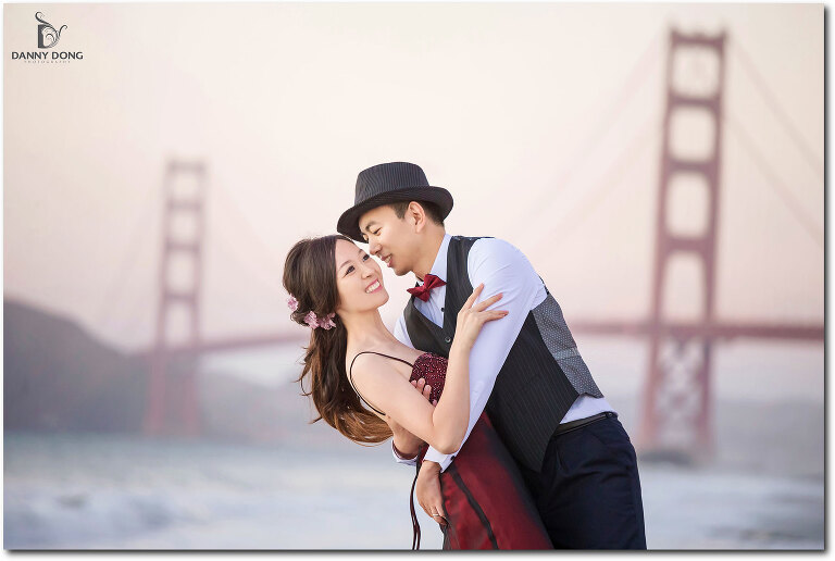20-baker-beach-engagement-photography